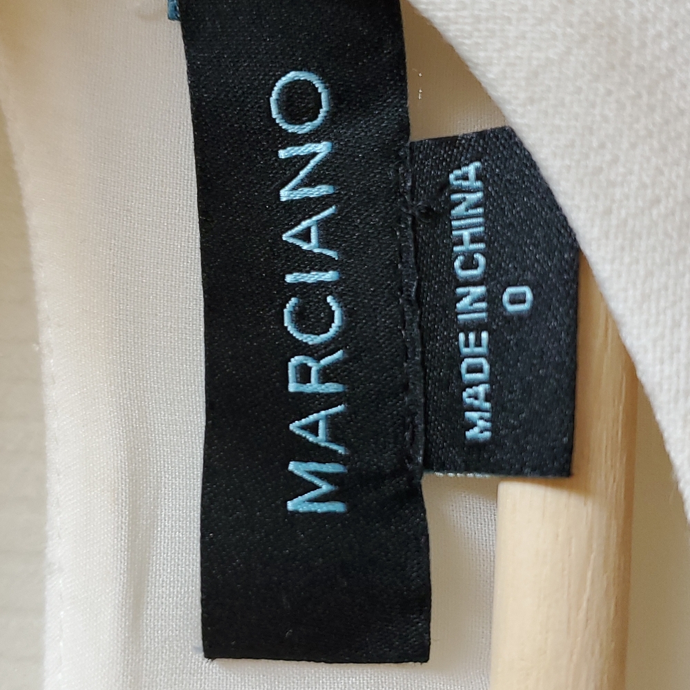 Guess by Marciano Gorgeous jumpsuit size 0 - Picture 4 of 5